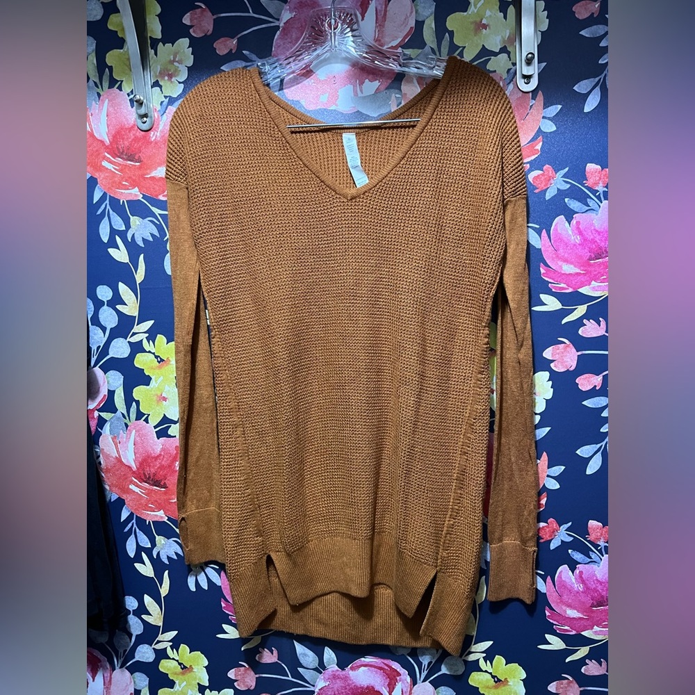 Lululemon The Sweater Life Spicy Pumpkin Knot Sweater